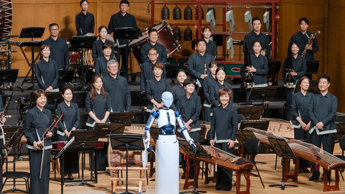 Robot dirigoval koncert Korejského národního orchestru